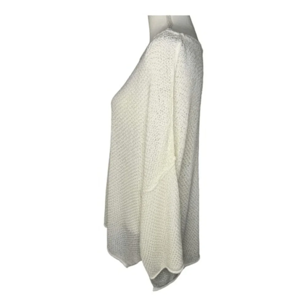 POL Cream Knit Brunch Lips‎ Graphic Pullover Sweater Medium Oversized